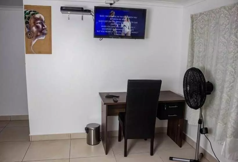 Majatalo 18 On Sherlock