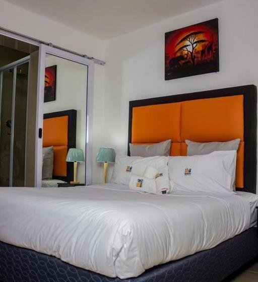 Пансион 18 On Sherlock