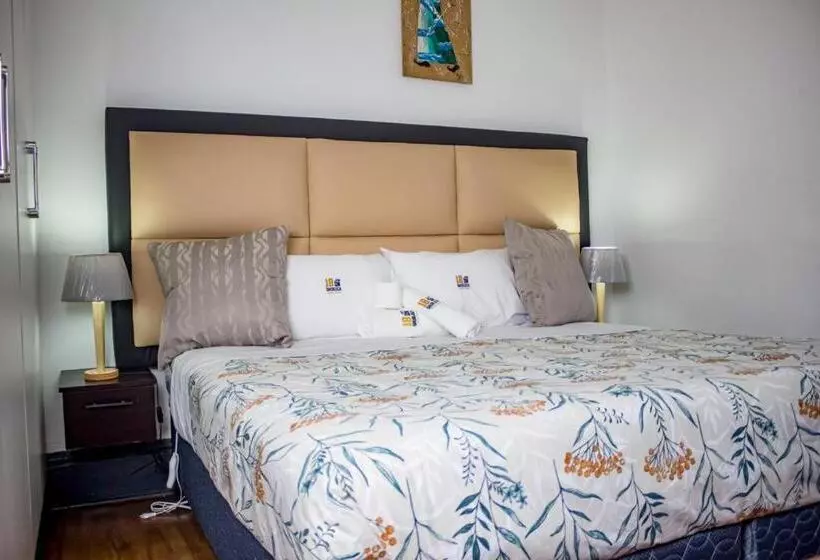 Majatalo 18 On Sherlock