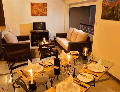 هتل Cape Garden Residence