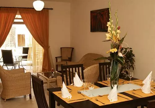 هتل Cape Garden Residence