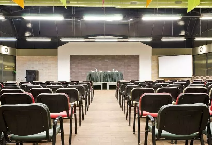 酒店 Club Mahindra Saj Mahabaleshwar