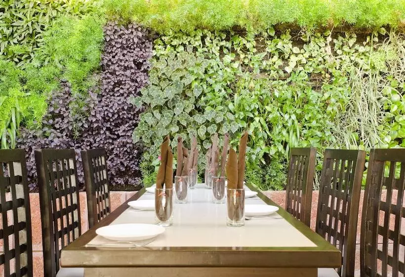 酒店 Club Mahindra Saj Mahabaleshwar