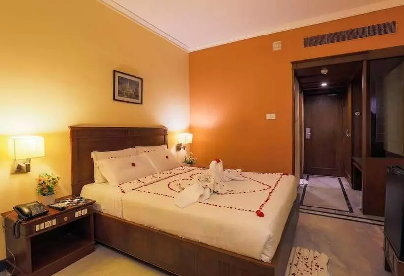 ホテル Grand Palace Chennai