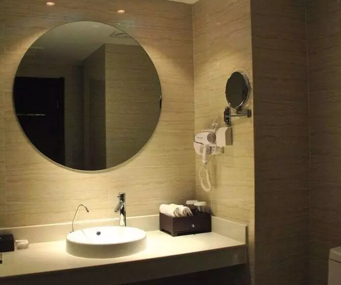 Отель Luoyang Aviation