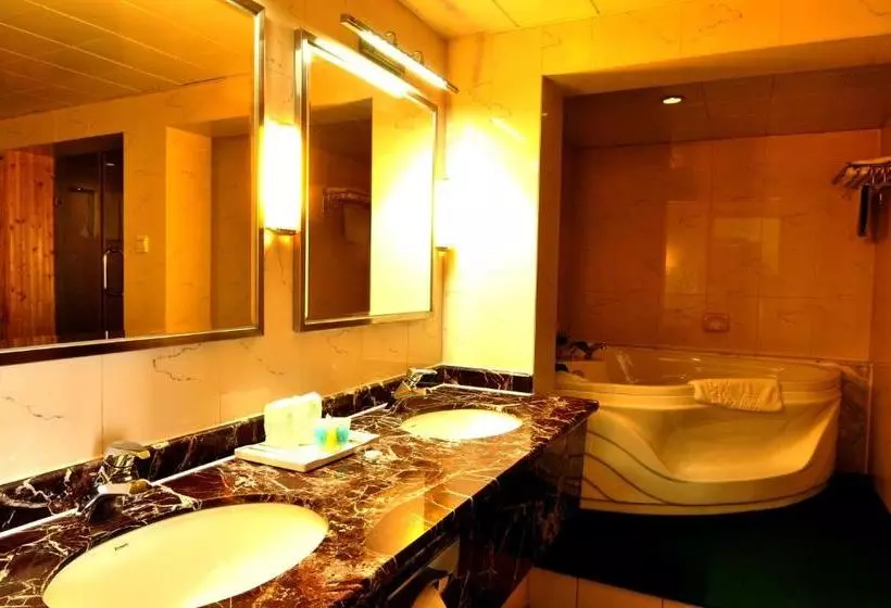 ホテル National Jade