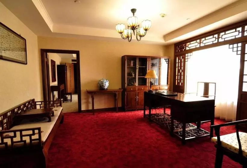 ホテル National Jade