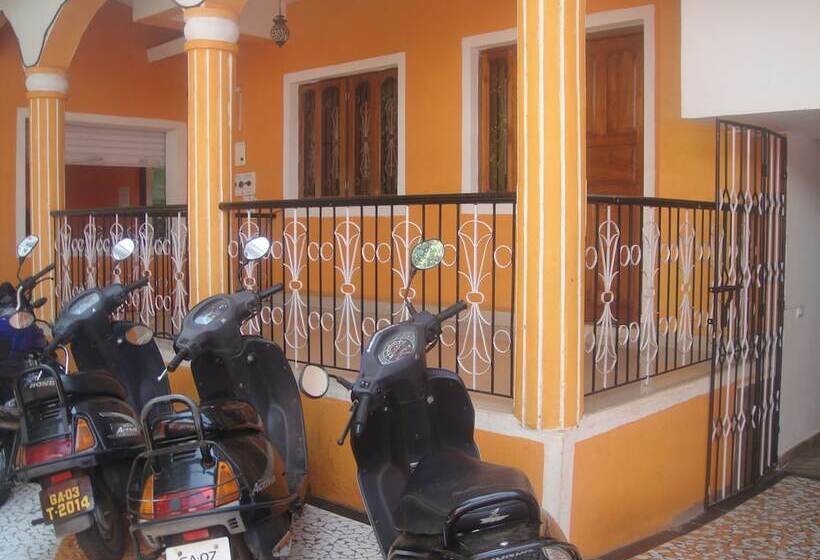 בית מלון כפרי The Orange House