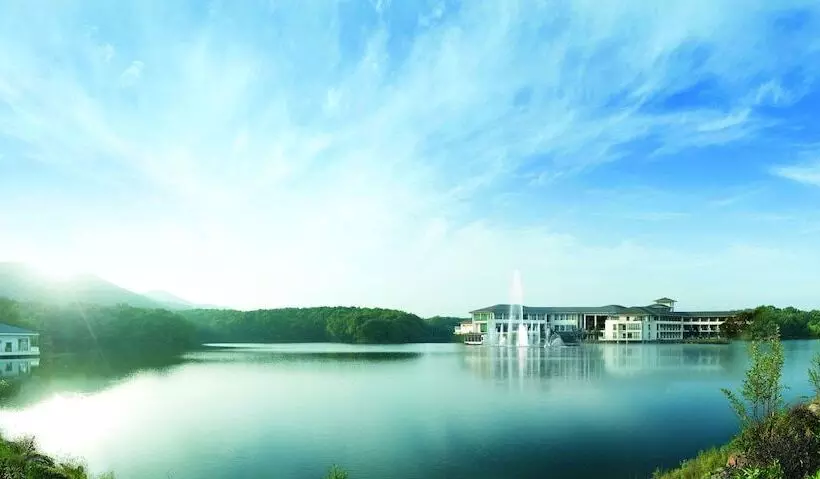 Отель The Purple Palace Nanjing