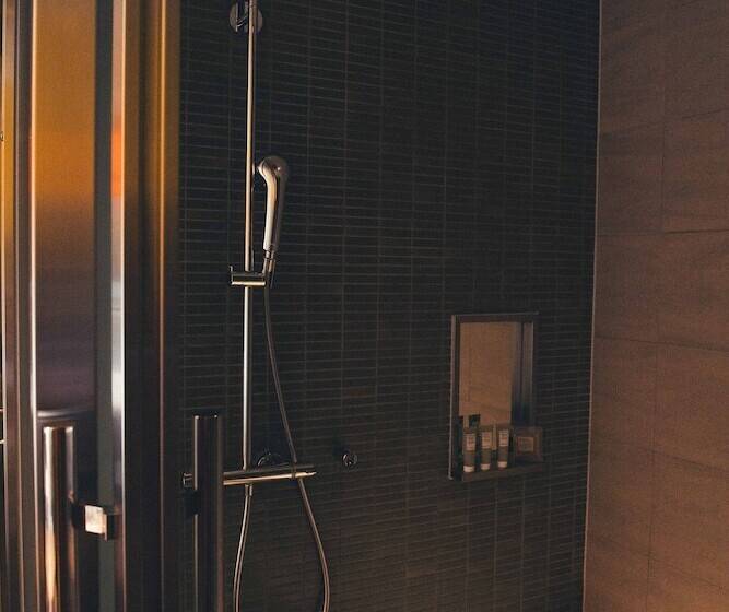 فندق With The Style Fukuoka