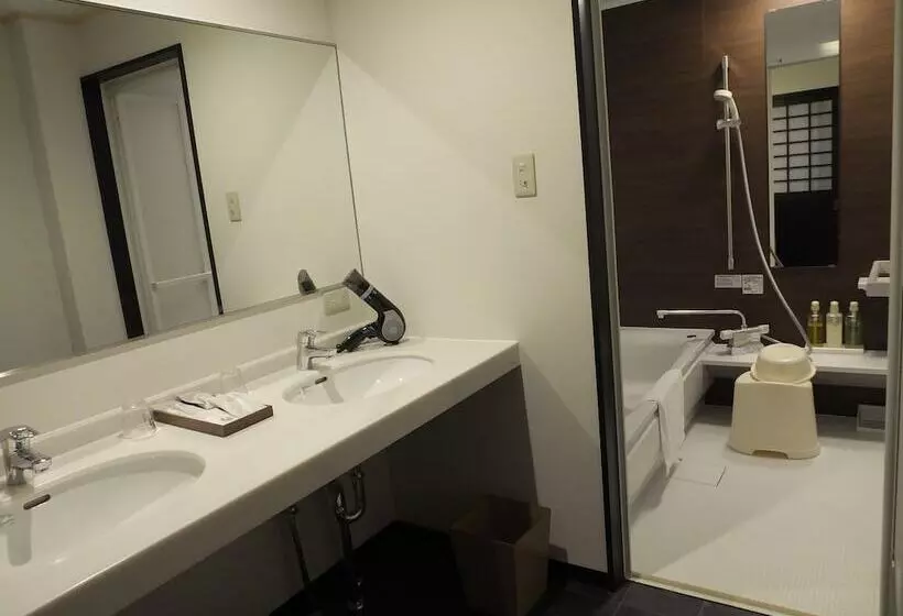 Hotel Yuya Ruru Saisai