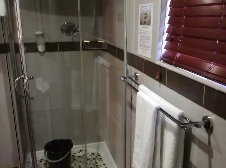 펜션 Belmont Guest House