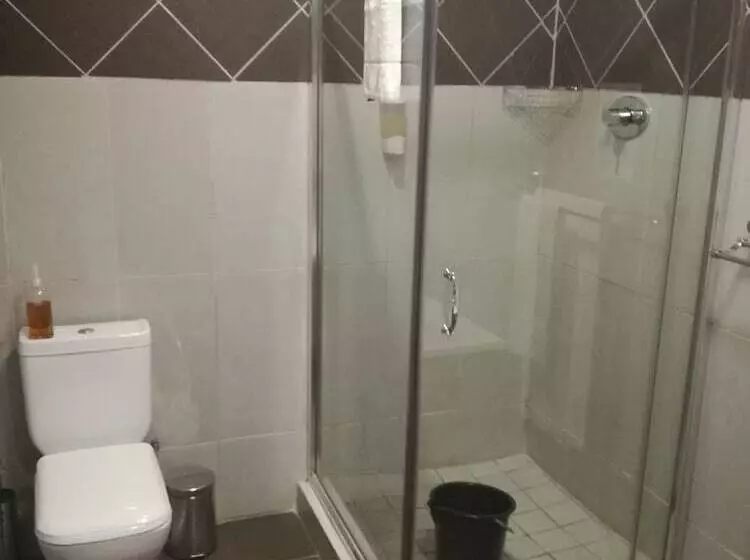 펜션 Belmont Guest House