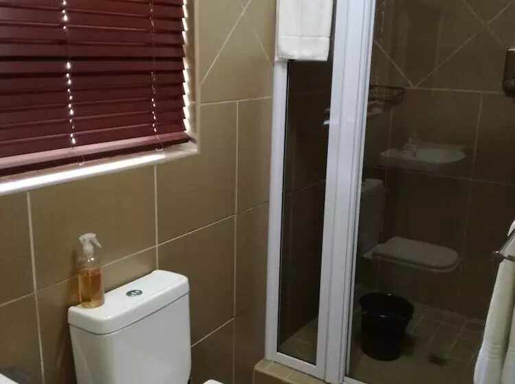 펜션 Belmont Guest House