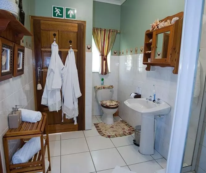 پانسیون @floben Guest House