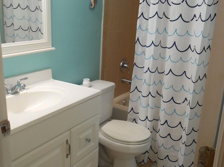 استراحتگاه Hoopers Bay Villas