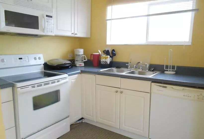 استراحتگاه Hoopers Bay Villas