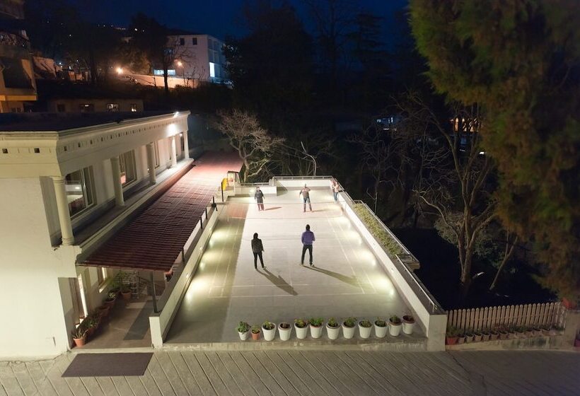 Royal Orchid Fort Resort