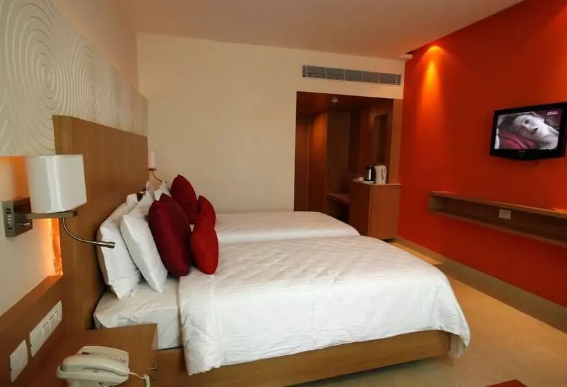 Отель Grand Continent Secunderabad A Sarovar Portico Affiliate