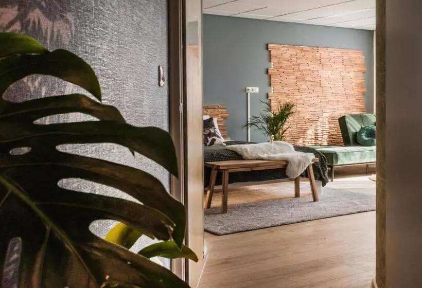 Aamiaismajoitus (B&B) Bnb It Hazzeleger Beetsterzwaag
