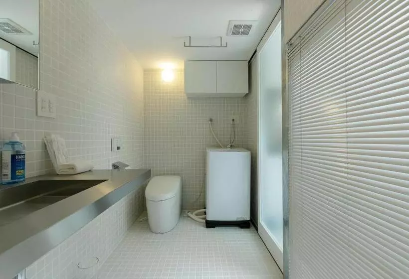 古民家ホテル 亀島駅徒歩1分 名古屋駅スグ 11月は期間限定でaokitakamasaの写真アートを掲載 11月度はbbqのご利用を中止とさせて頂きます