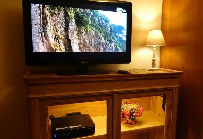 تختخواب و صبحانه Chambre D Hôte Saint Symphorien Mons