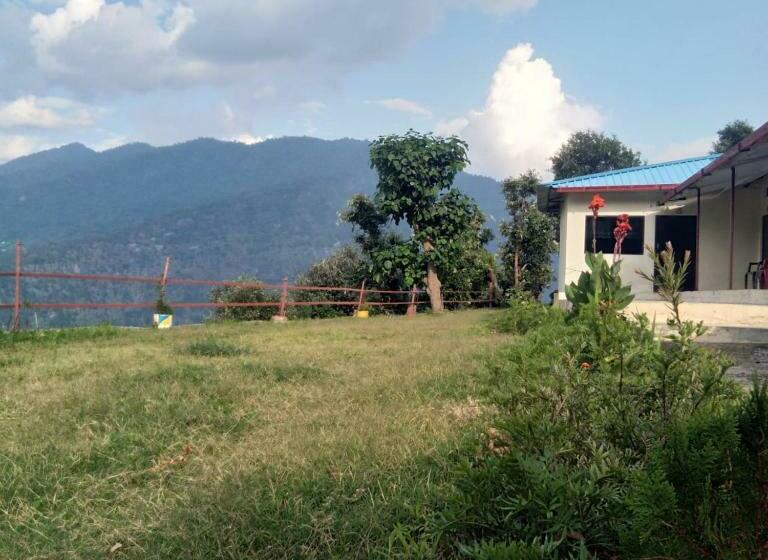 Chaukhamba View Resort