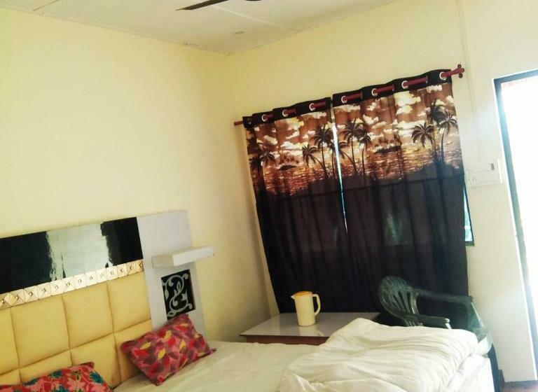 Chaukhamba View Resort