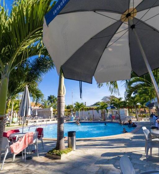 هتل Cd Diroma Resort