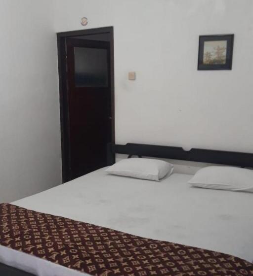 Otel Koolkost At Tenggilis  Minimum Stay 30 Nights