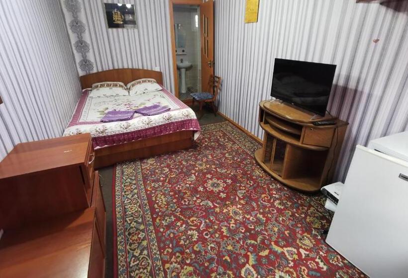 پانسیون Petrovskaya Pristan 2