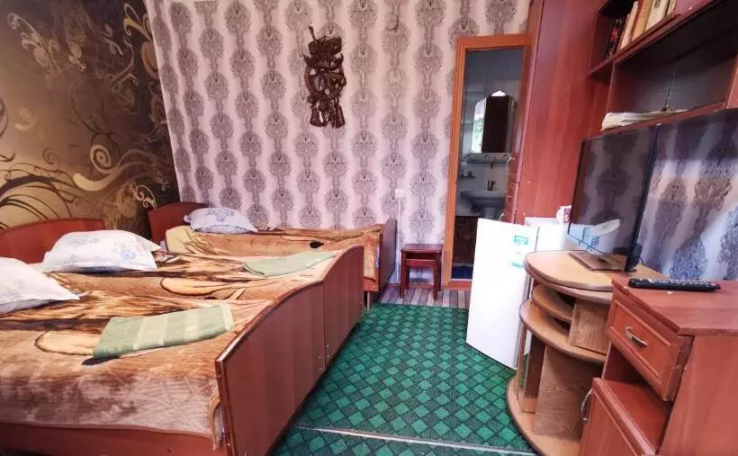 پانسیون Petrovskaya Pristan 2