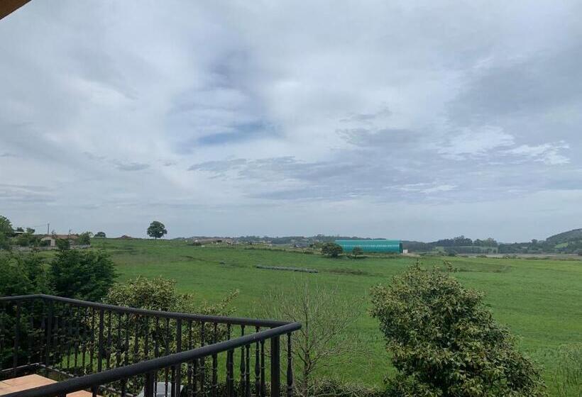 تختخواب و صبحانه El Puente