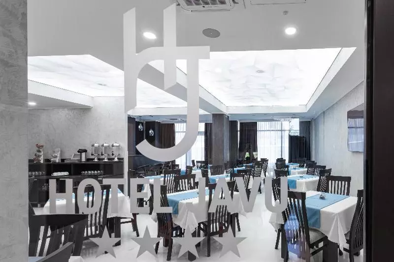 Hotel Javu