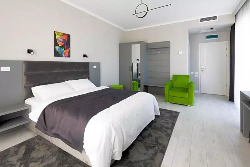 Hotel Javu