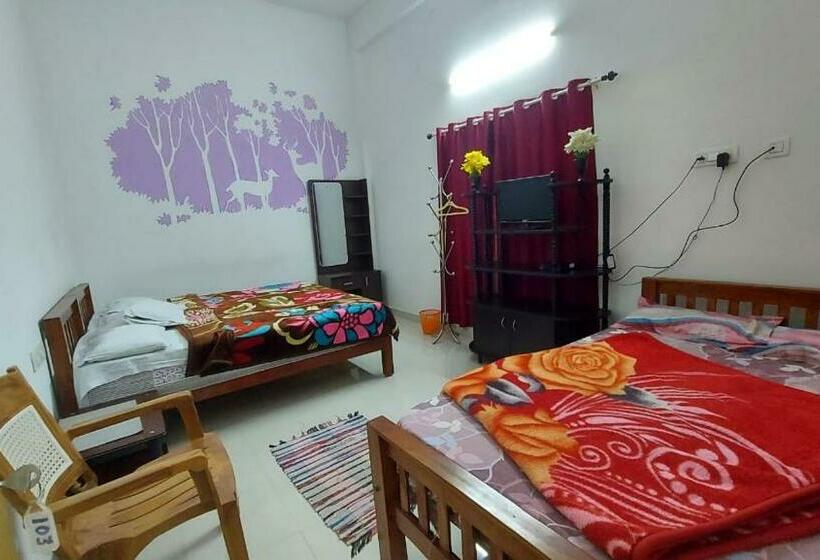 住宿加早餐  Greenpepperhomestay Munnar