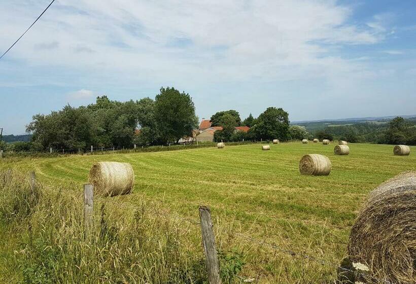 Bed and Breakfast La Roulotte Du Haut Pinleu