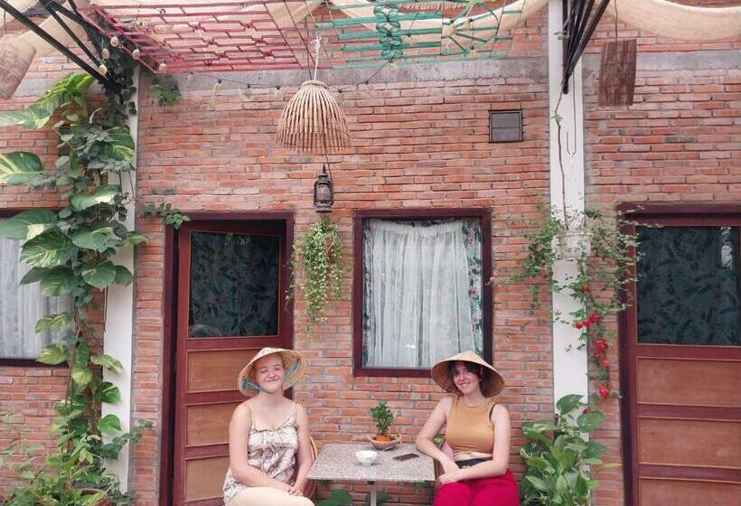 پانسیون Green Sunshine