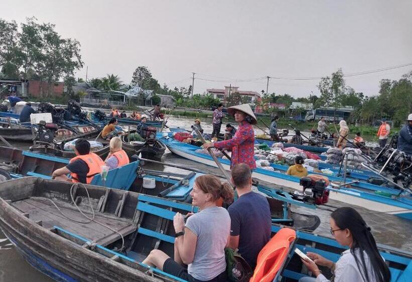 پانسیون Green Sunshine