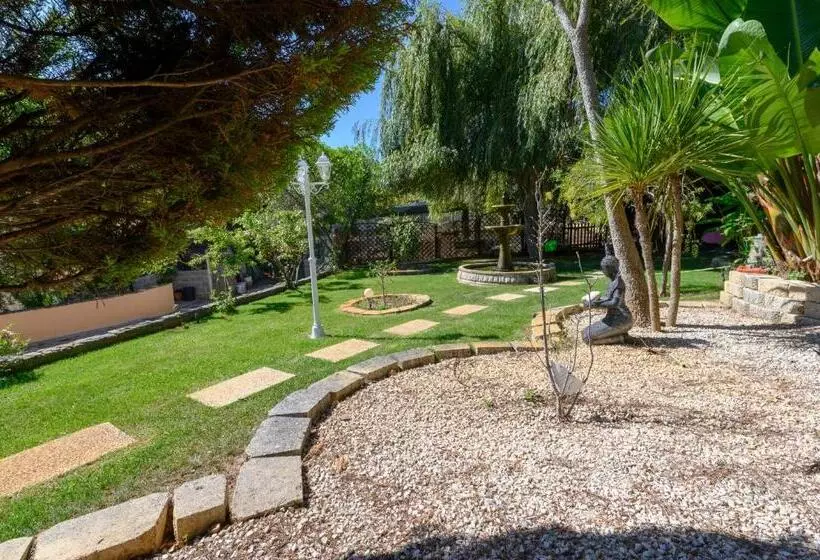 ペンション Quinta Do Vale   Natureza, Piscina E Praia!