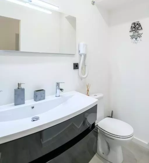ペンション Quinta Do Vale   Natureza, Piscina E Praia!