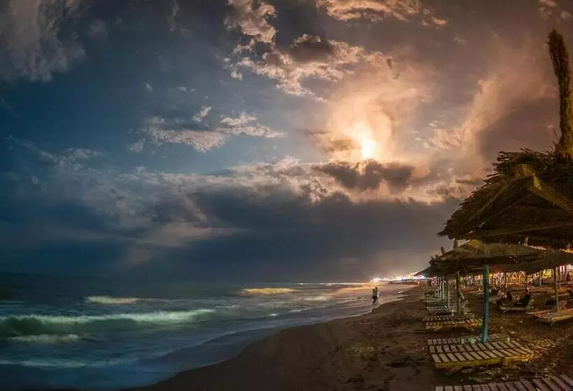 Majatalo Spot Vama Veche