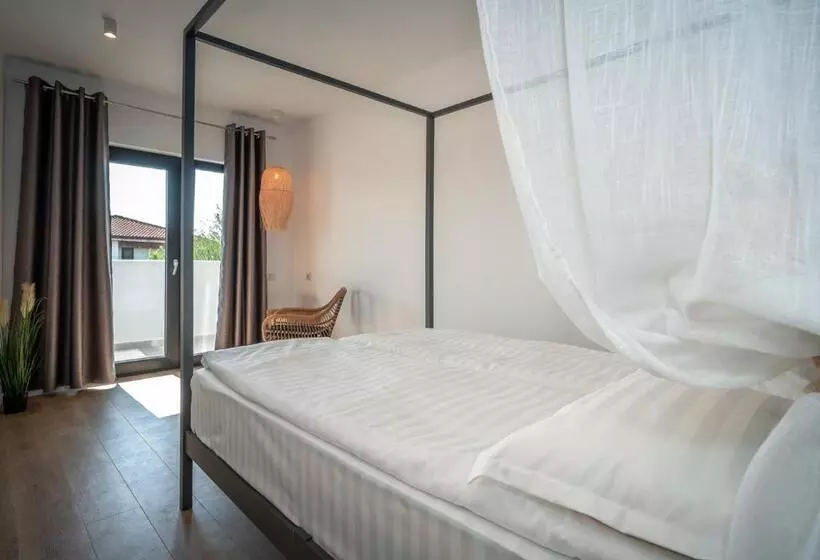 Majatalo Spot Vama Veche