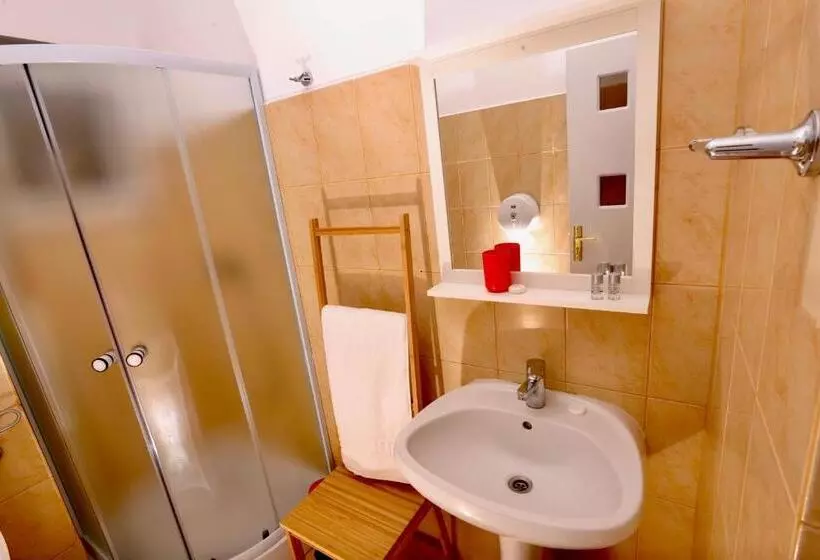 Majatalo Spot Vama Veche