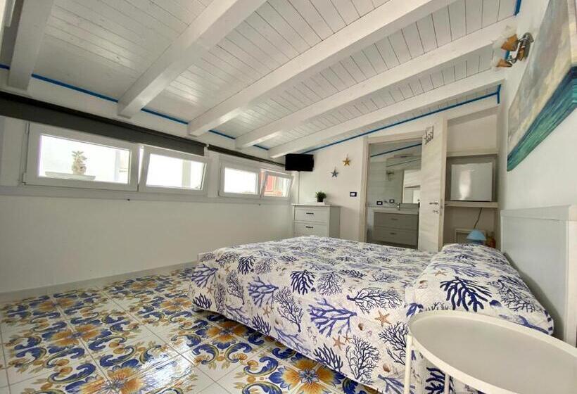 بنسيون Casa Campisi Marzamemi