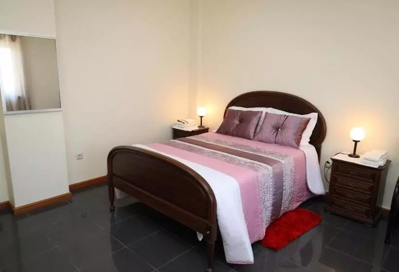 ペンション Porto Cruz House