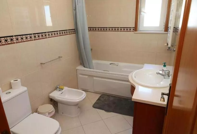 ペンション Porto Cruz House