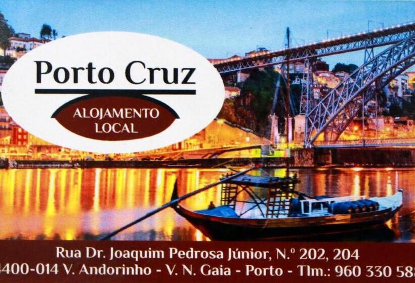 پانسیون Porto Cruz House