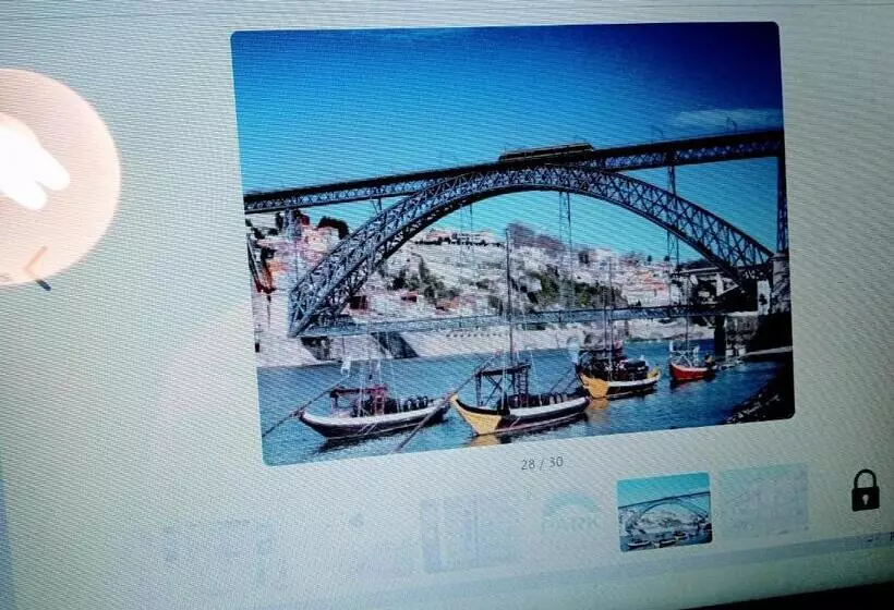 ペンション Porto Cruz House