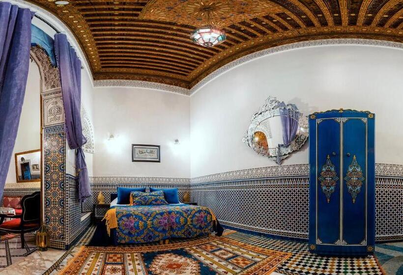 پانسیون Riad Arabella